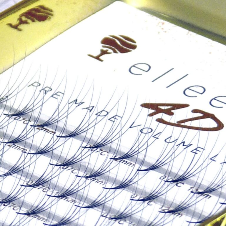 Elleebana 4D Lash Trays Pre Made Fans 0.07mm