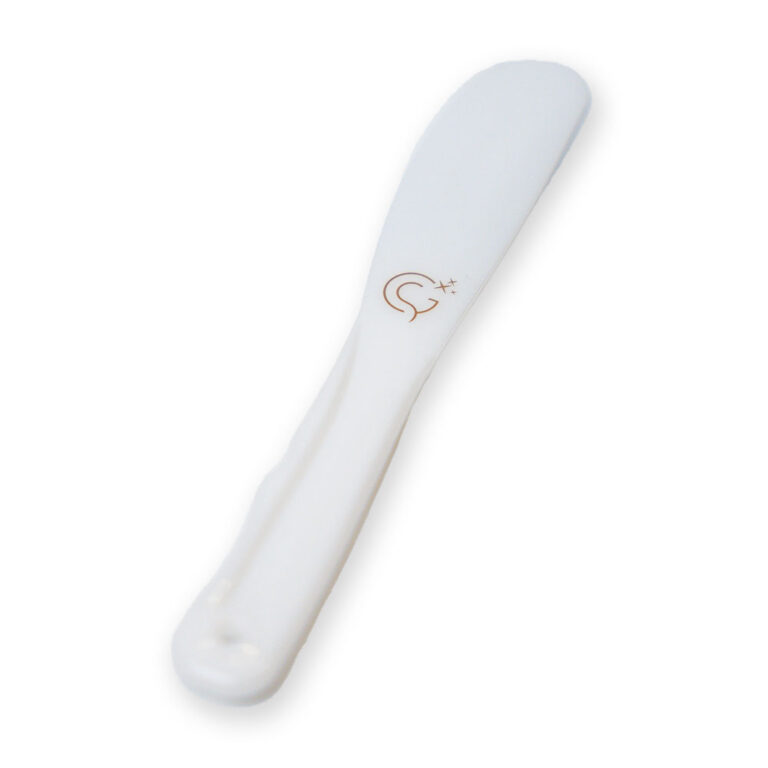 Facial spatula
